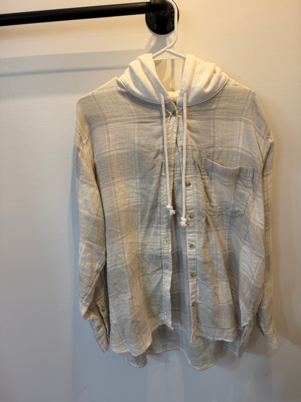 American Eagle Outfitters Cream Plaid Button-Down Hoodie Shirt